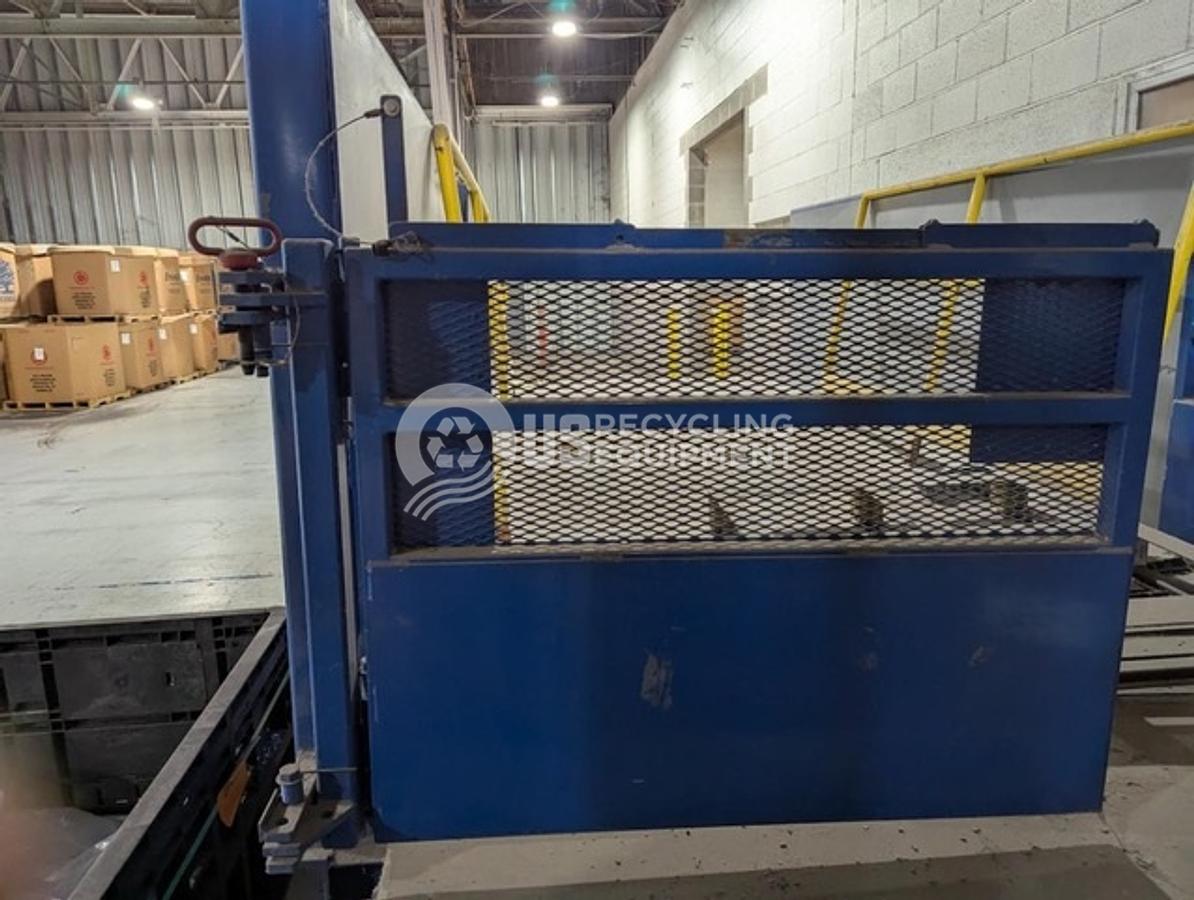Used Unknown Manufacturer: Used 7" x 19' Feed Conveyor