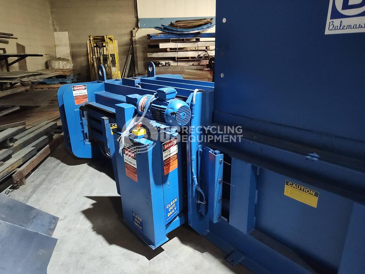 Refurbished 2010 Balemaster 4930G-8