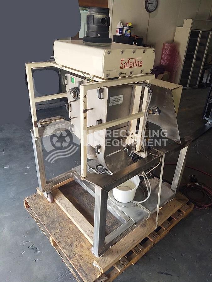 Used Safeline Metal Detector