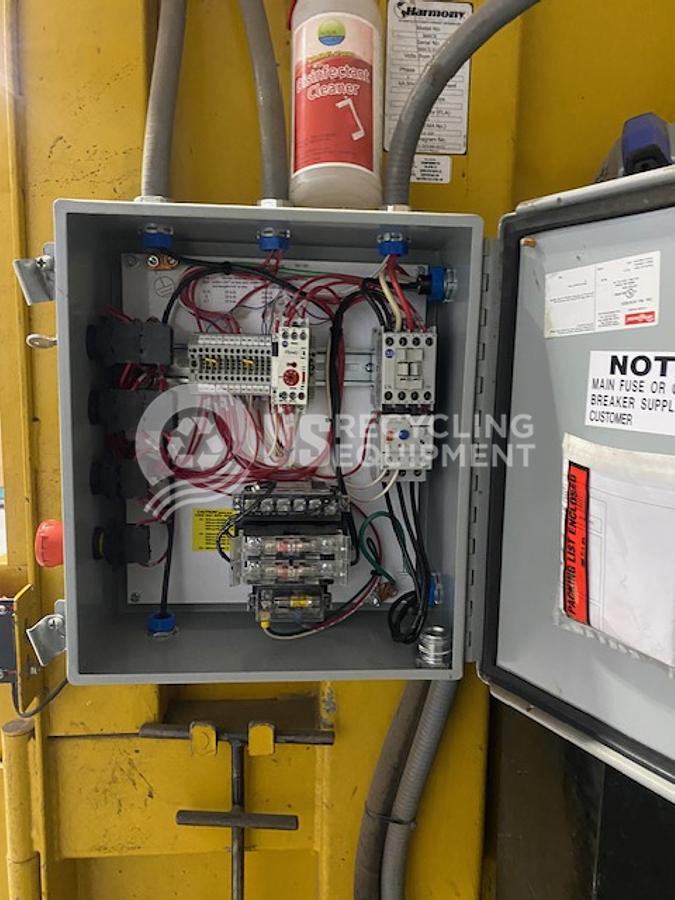 Used 2014 Harmony M60CB