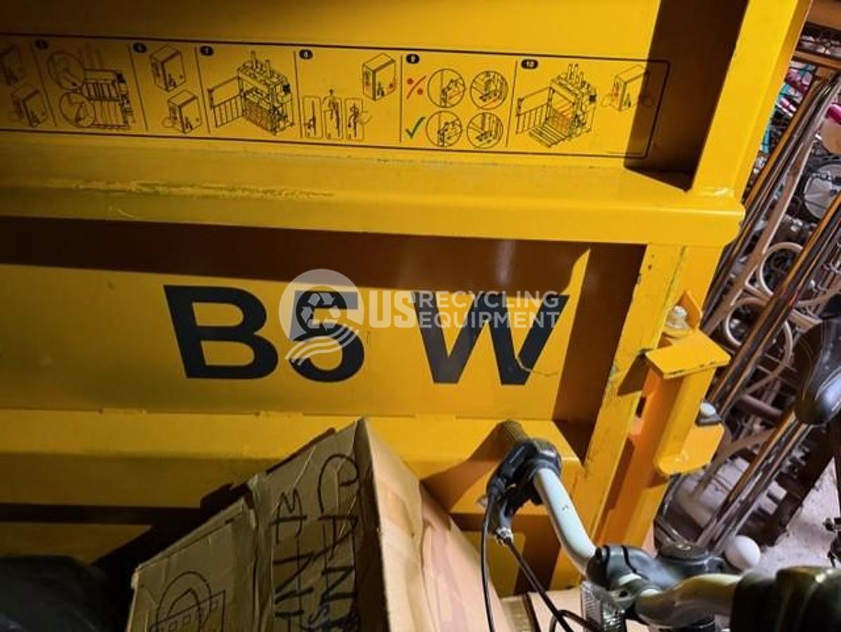 Used Bramidan B5-W 36" Stockroom Vertical Baler