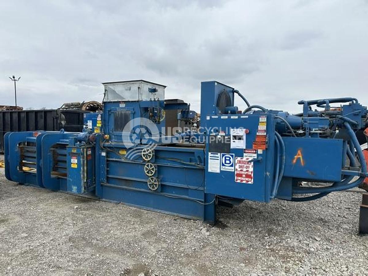 Used Balemaster One 42100G-8 & One 4275G-8 Auto-Tie Balers