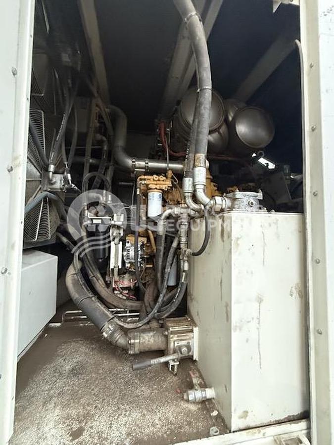 Used 2023 M & J PreShred 4000