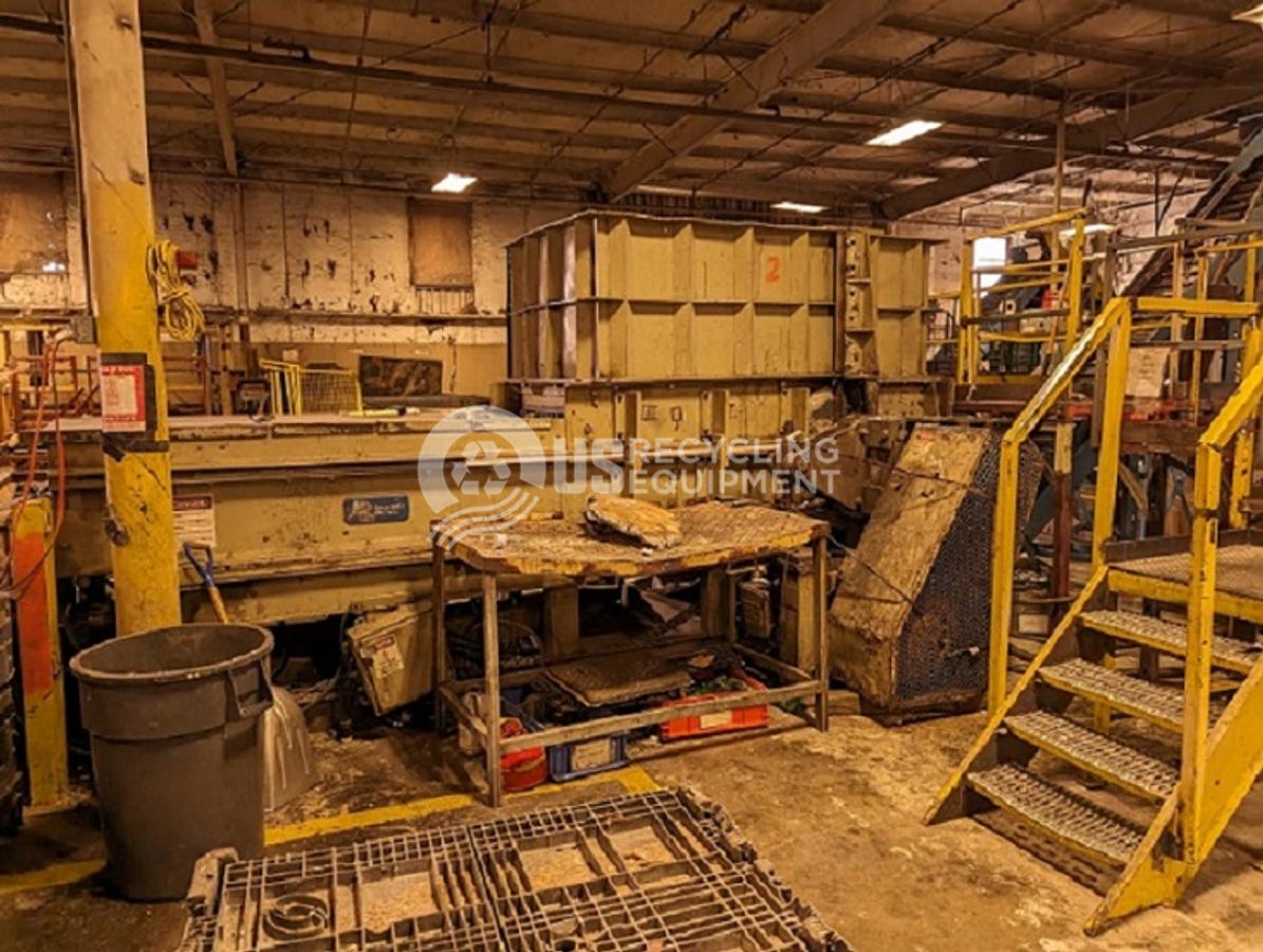 Used Republic/Cumberland Split-Apart Shredder & Granulator System