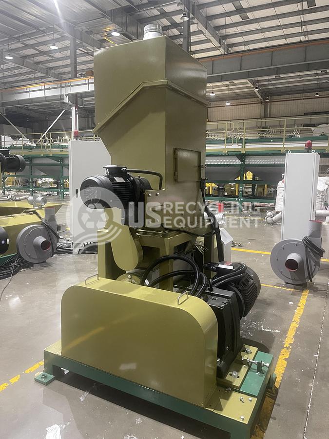 2026 Green Max MC100E Foam Densifier