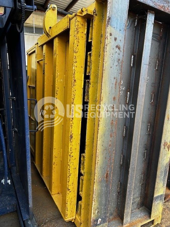 Used Harmony/Max Pak Baler Compactor Lot