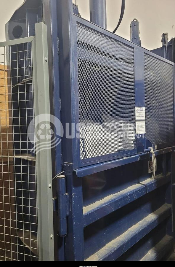 Used 2015 Bilt-Rite B3060 Vertical Baler