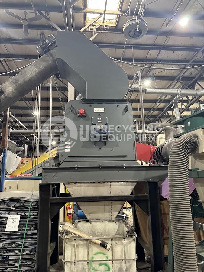 Used Schutte WA-40-H 200HP Hammermill