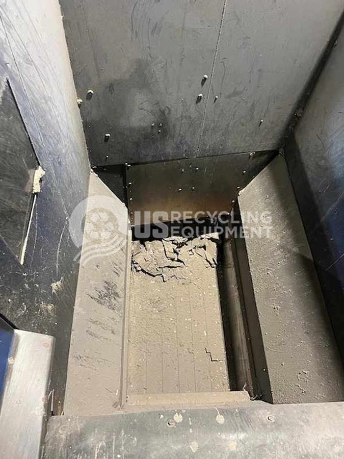 Used 2014 American Baler W828L-T75S 2 Ram Baler with Feed Conveyor