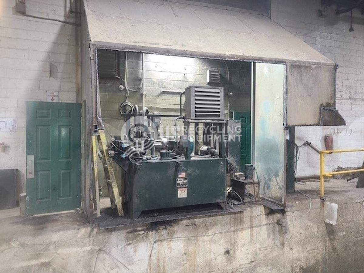 Used 2003 Marathon M1475 XW Transfer Compactor