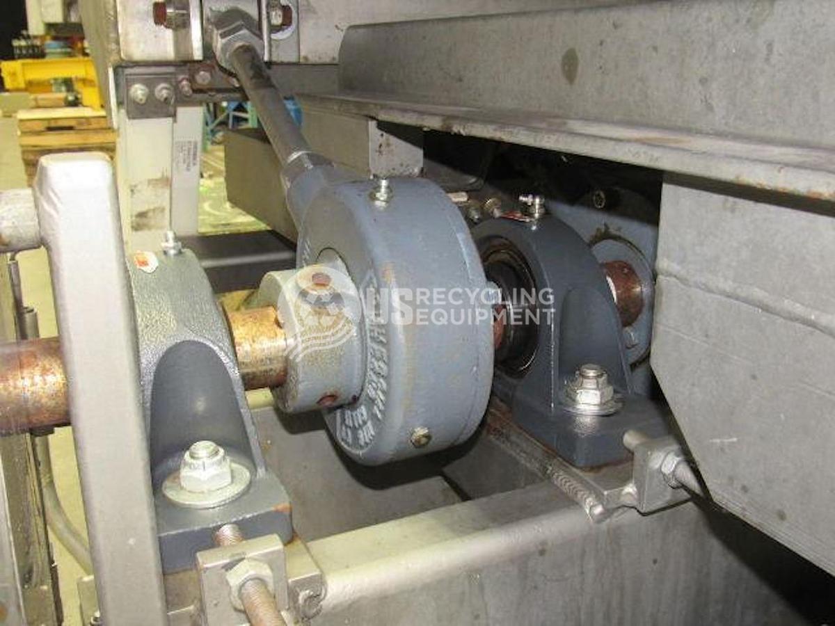 Used 1992 Griffin and Company 3560G Vibratory Feeder Conveyor