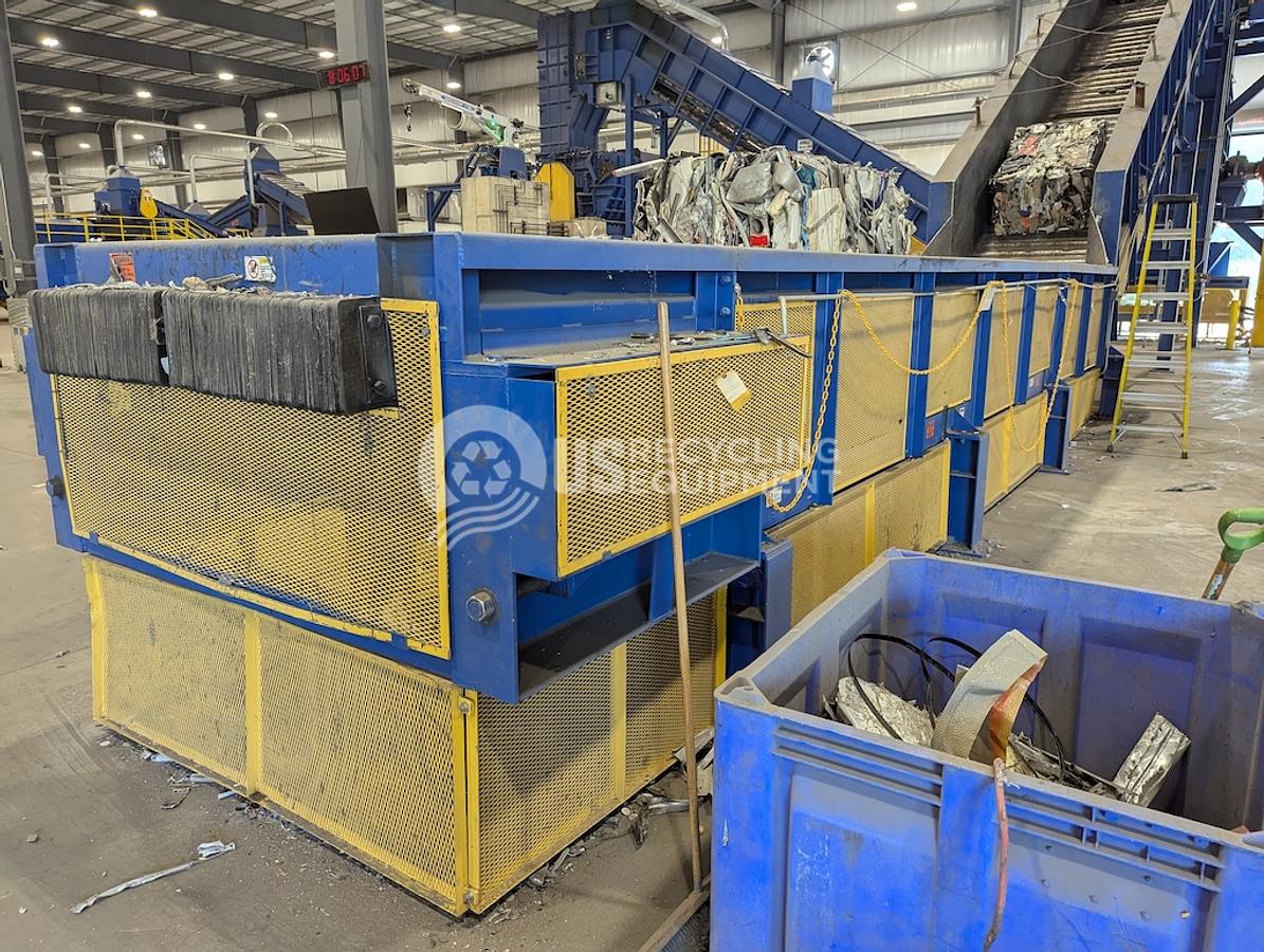 Used 2022 American Pulverizer Pre-Shredder/Conveyor System