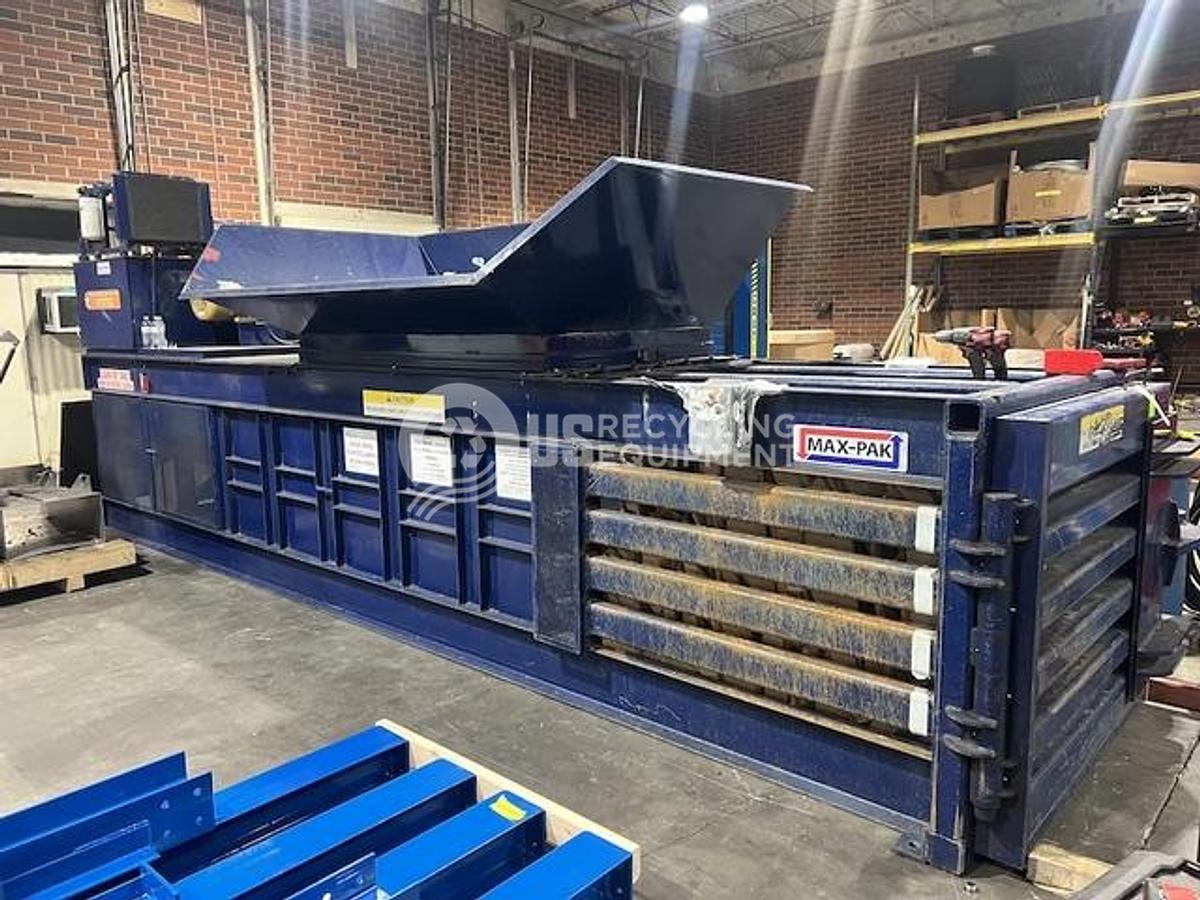 Used Max Pak HCE 4860x72-8 Closed Door Horizontal