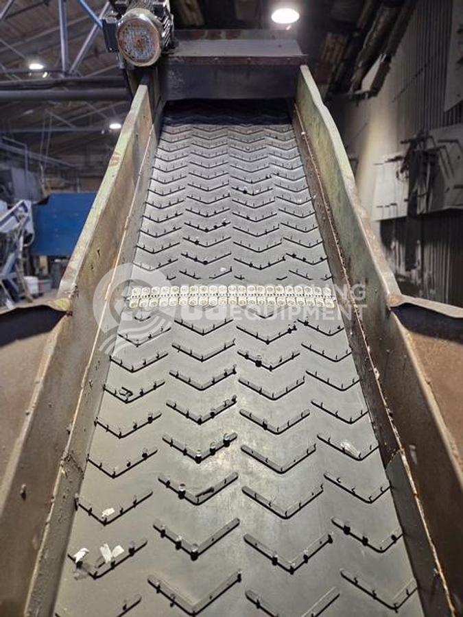 Used Can Pak 21994 Incline Conveyor with Mag Head Pulley
