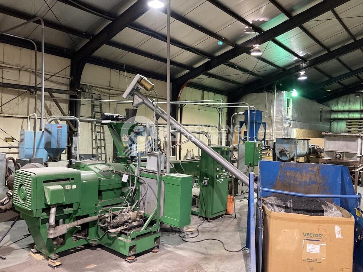 Used Sterling Plastic Machine Corp LD24-1 4.5 inch Extruder Peletizing LIne