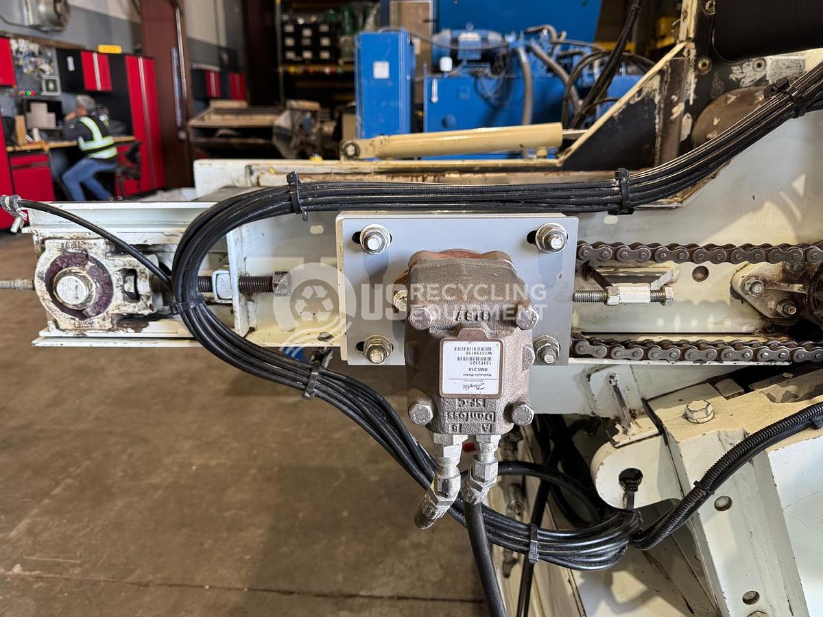 Used 2013 Shredfast 20" x 24" Dual Shaft