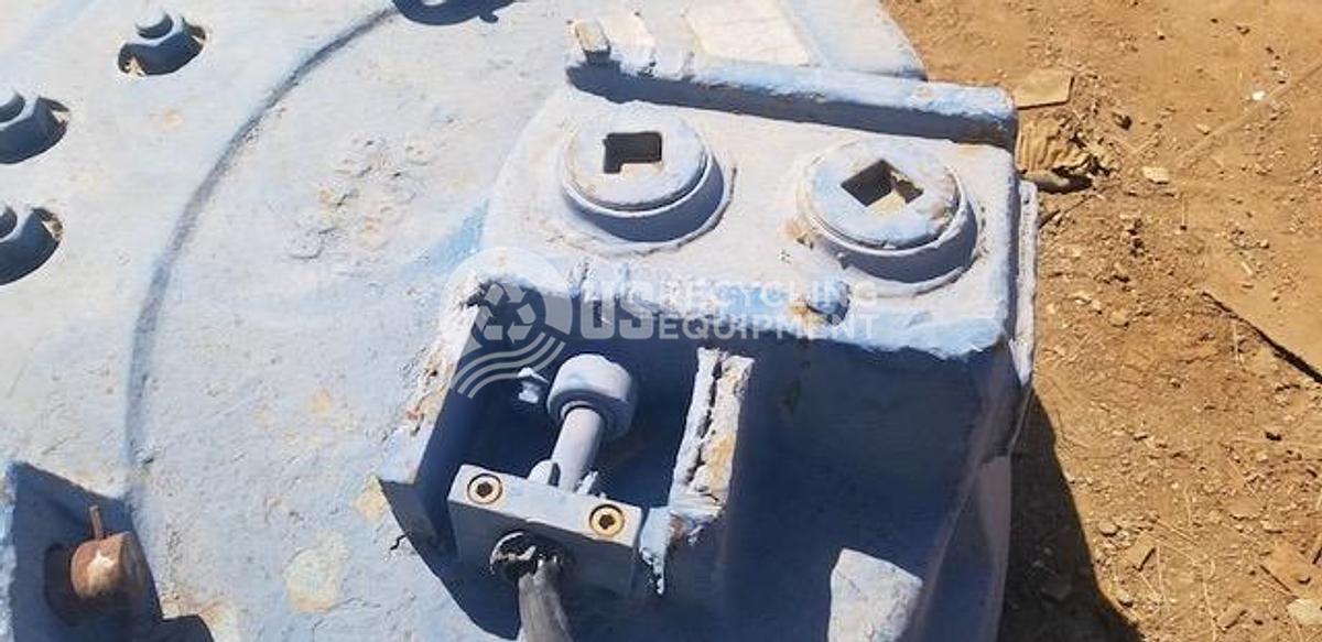 Used Unknown Manufacturer: Used Square D 70" Magnet & Gen Set