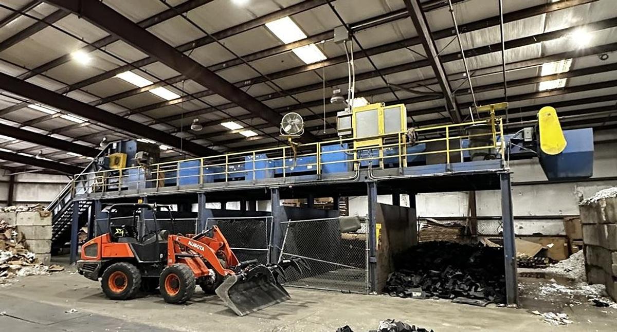 Used 1997 Power Torque, Inc. Hustler 10 Man Sort Line