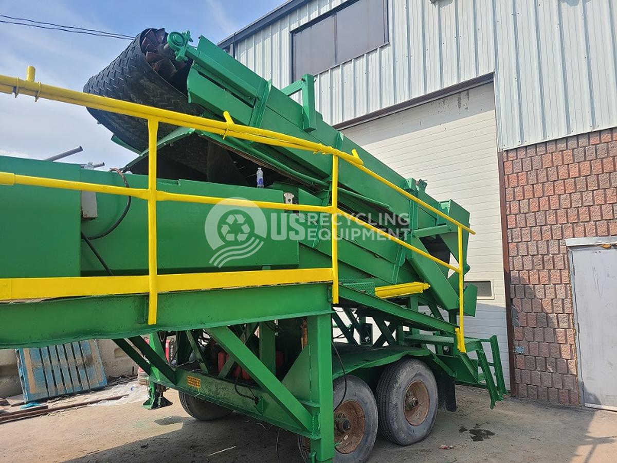 Used Retech 8 Person Mobile Sort Line