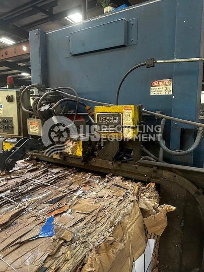 Used 2012 Marathon TR-10 2Ram Horizontal with Infeed Conveyor