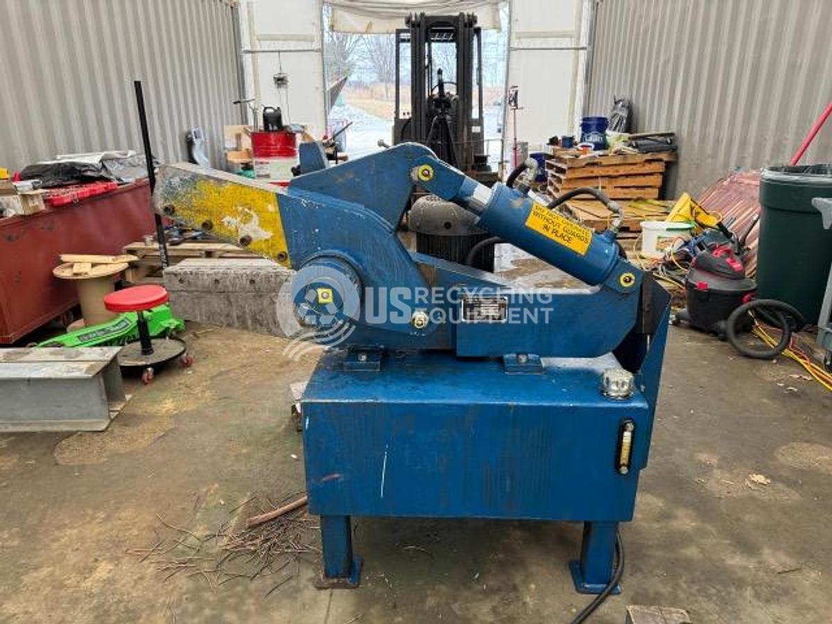 Used Recycling Equipment Solutions 1600 Alligator Shear