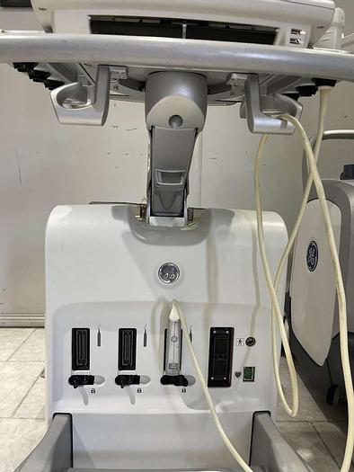 Gebraucht GE Vivid S6 Ultraschallsystem mit Sony Drucker und 1x Sonde