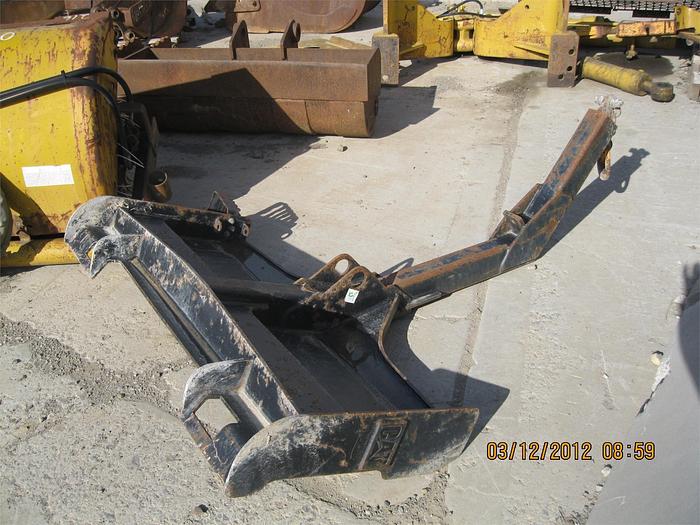 Used CATERPILLAR