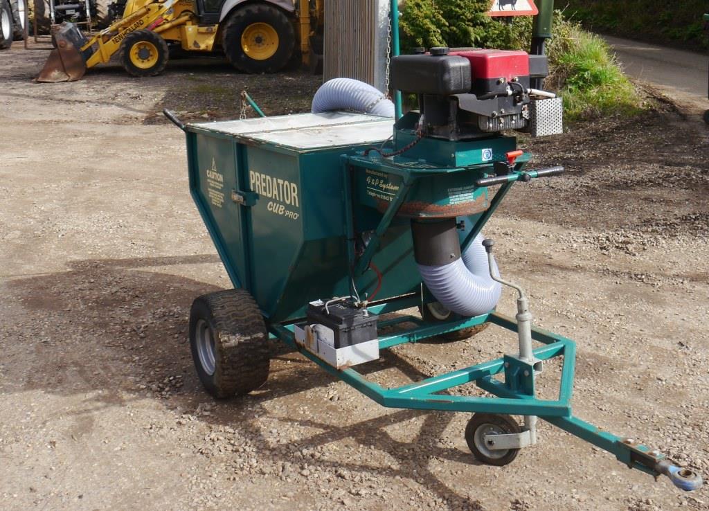 Used Predator Cub Pro Paddock Hoover