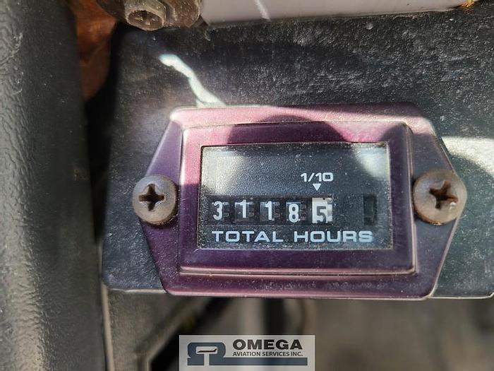 Used 1996 FMC LMD2000 Aircraft Deicer (2,000 total gallon tank cap) Ford Chassis w/ Diesel Engine