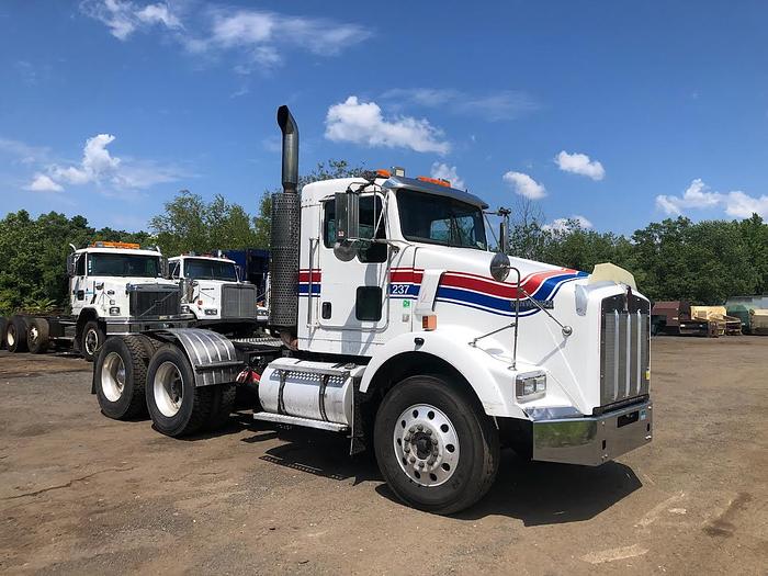 Used 2011 Kenworth Tractor Truck