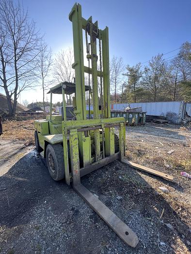 Refurbished CLARK Forklift 
