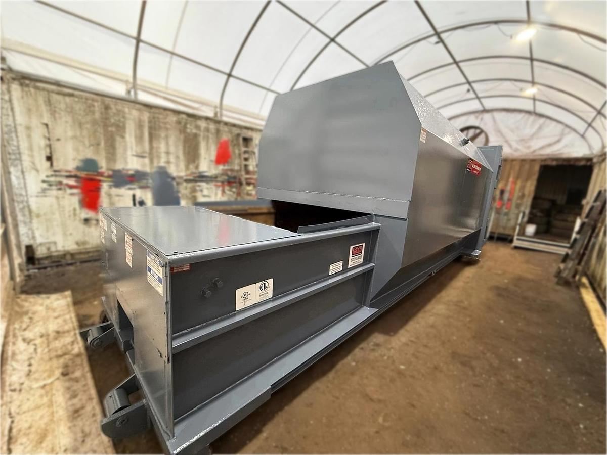 Used PTR Model 300 30yd Self-Contained Compactor Operational