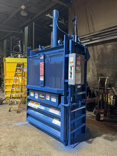 Refurbished Marathon 6030HD Vertical Baler