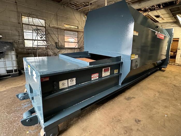 Used Low Profile Twin Cylinder PTR 330 35yd Self-Contained Compactor