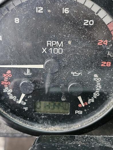 Used 2011 MRU Mack Rear Load Truck