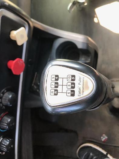 Used 2011 Kenworth Tractor Truck