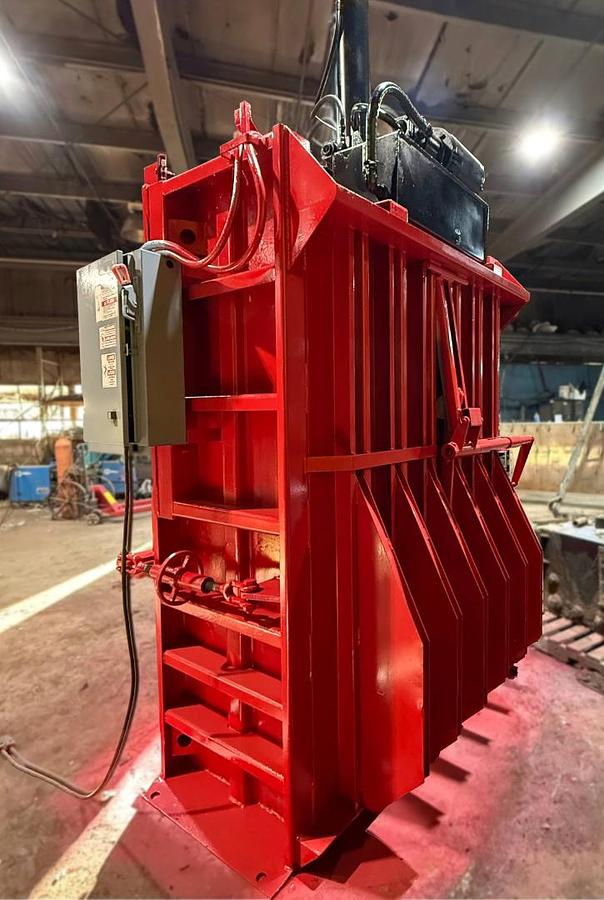 Refurbished Marathon Model V-6030HD Baler Machine