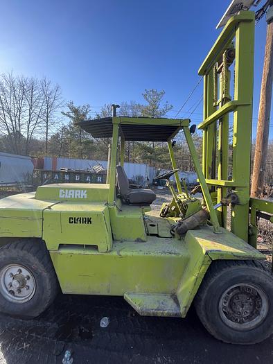 Refurbished CLARK Forklift 