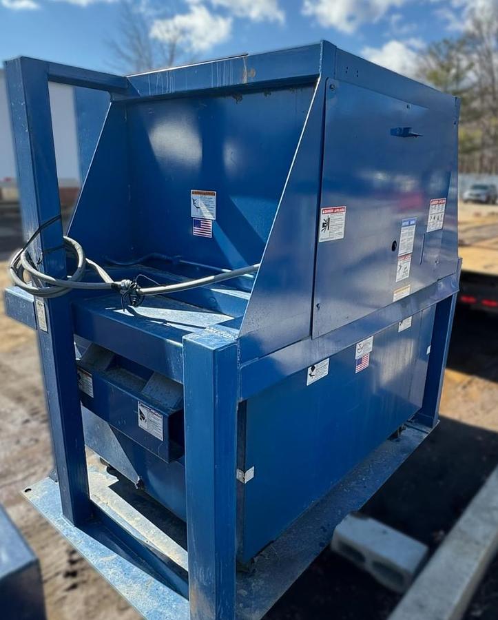 Used Marathon Vert-I-Pak 3 yard