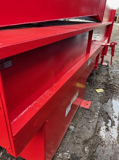 Refurbished PTR 2.5yd Model 2500HD Stationary Machine