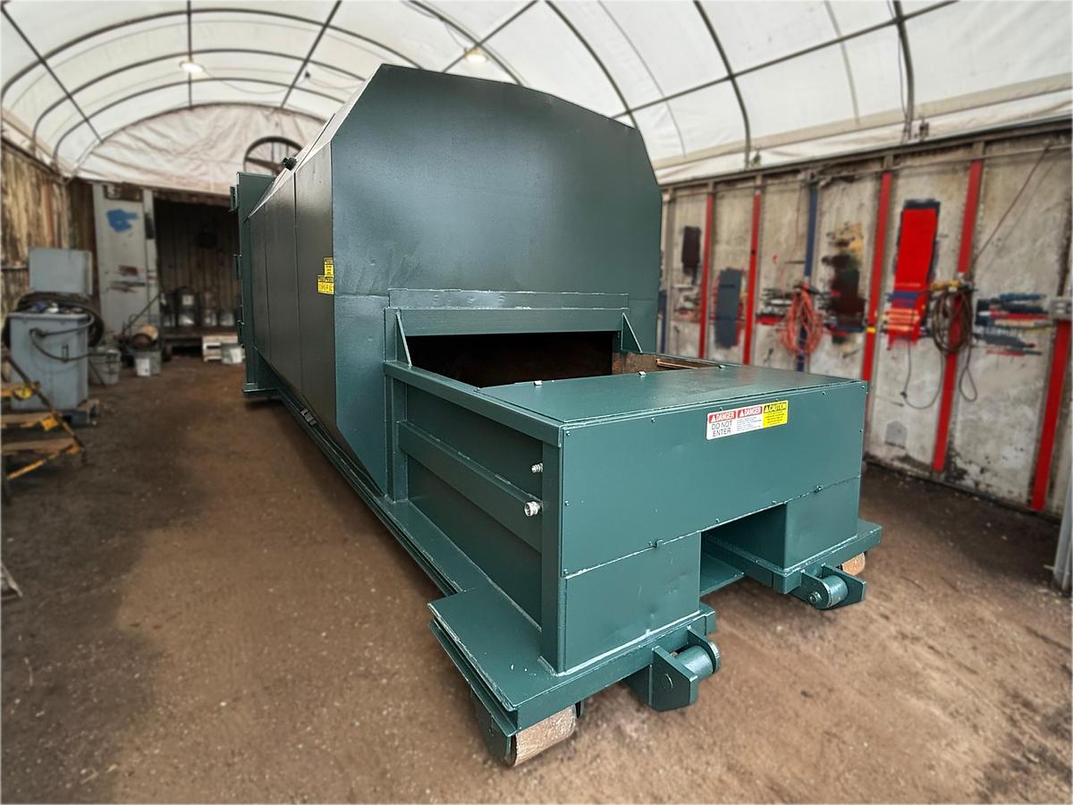 Used Bace 30 yard Self-Contained Compactor Fully Operational