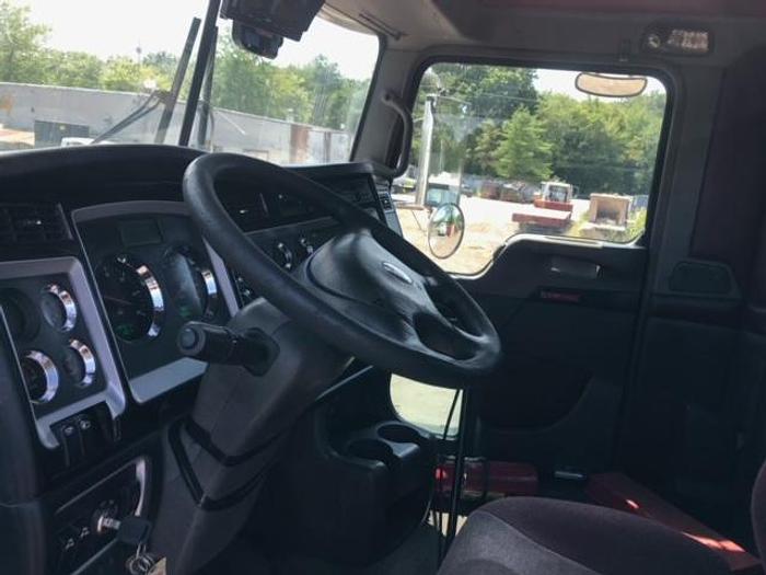 Used Roll Off Truck 2005 Mack CV713 Granite