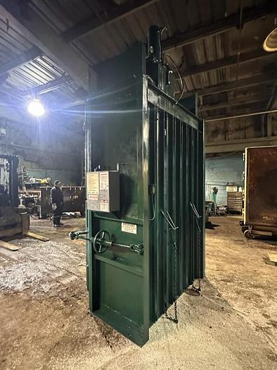 Refurbished PTR Vertical 60 Inch Baler 6030HD