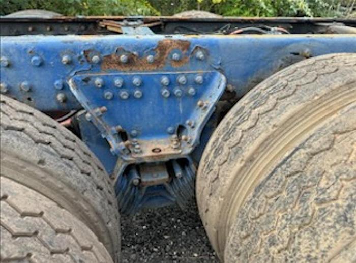 Used 2014 Peterbilt Cab & Chassis