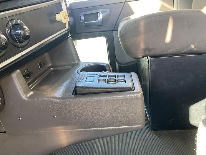 Used 2009 Kenworth wireline