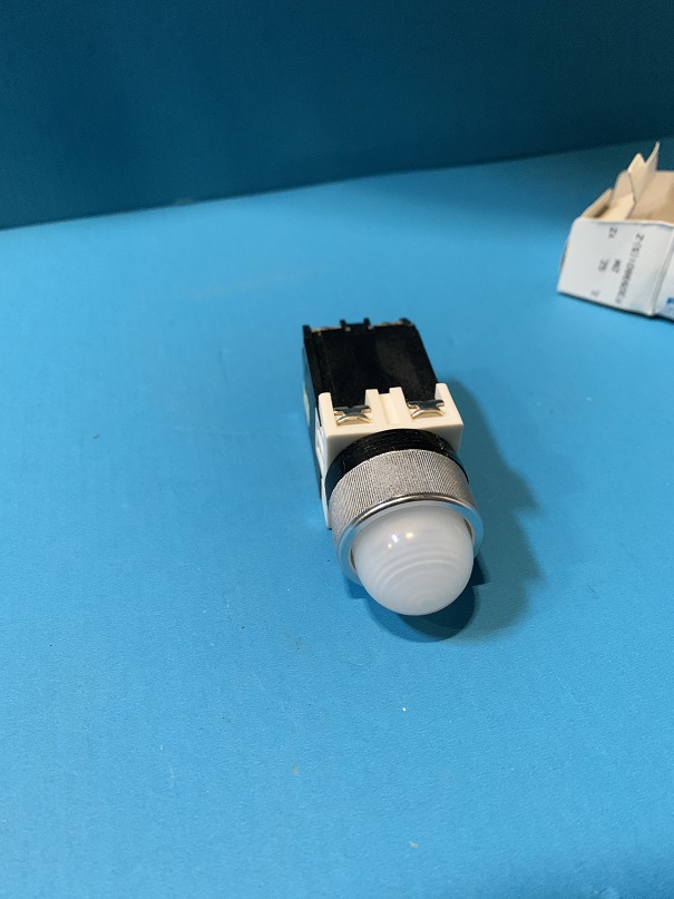 Used Fuji Command Switch AH22-ZM