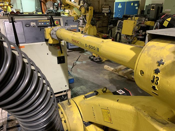 Used FANUC S-500iB WITH RJ3iB CONTROL 15KG X 2757MM REACH 6 AXIS ROBOT