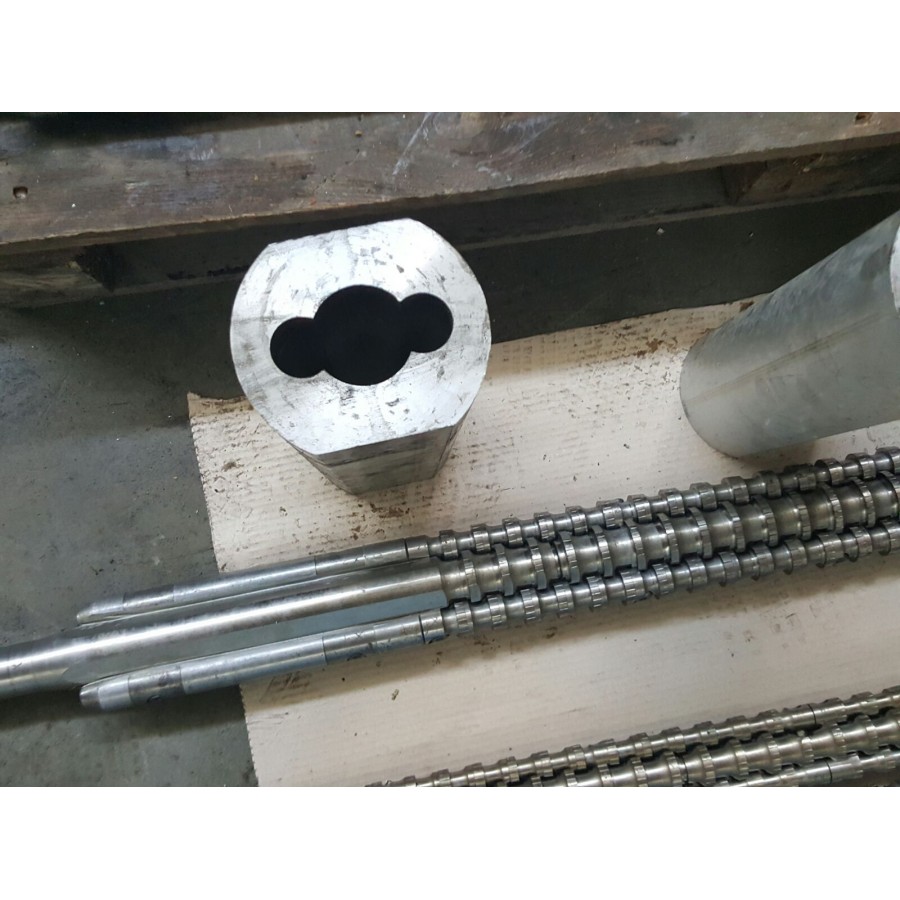 Used Lot no. 16 Broaches