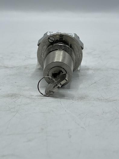 Used AB ALLEN BRADLEY 800T-H31