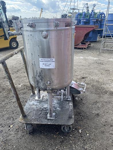 Used Used 304 stainless steel horizontal plate filter. (Filter body only)